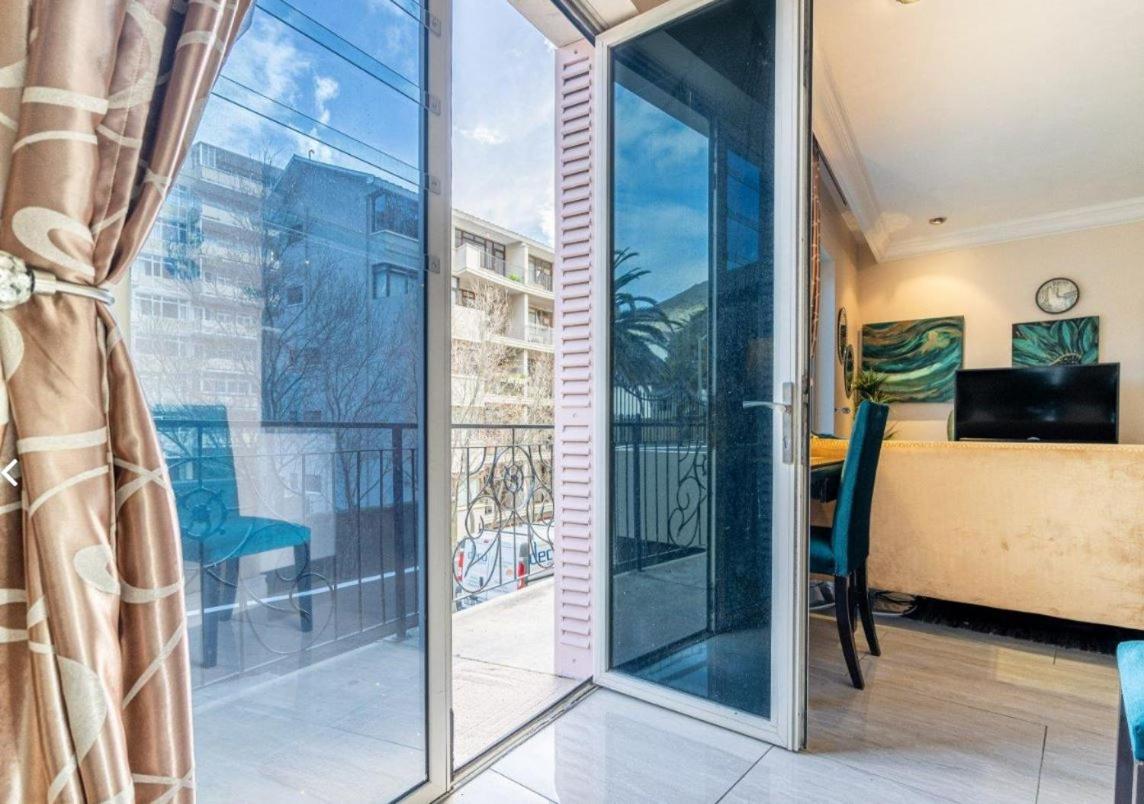 Luxury Apartment, Near V&A Waterfront And Cpt Stadium Cape Town Eksteriør bilde